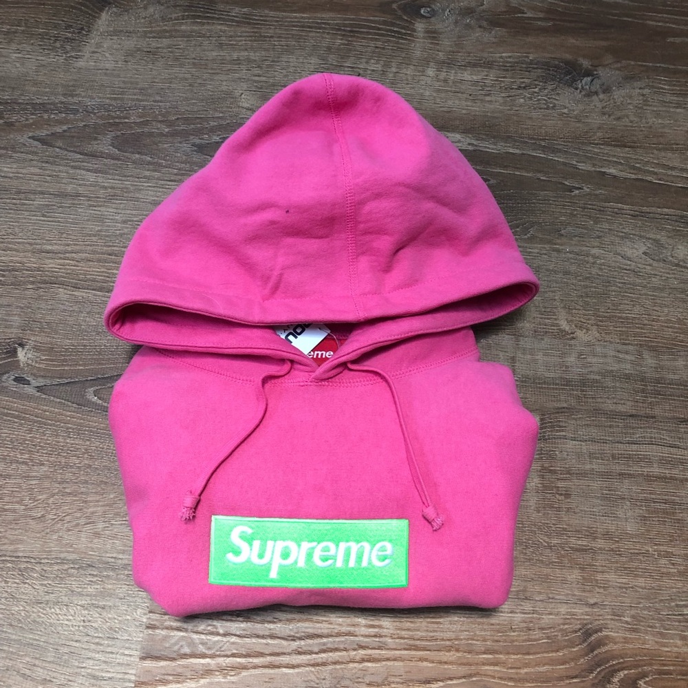 Supreme fw17 magenta box logo hoodie